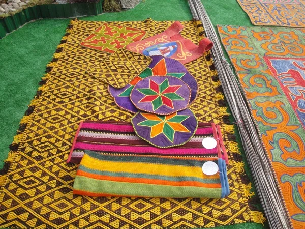 Гульнар Кожамжарова